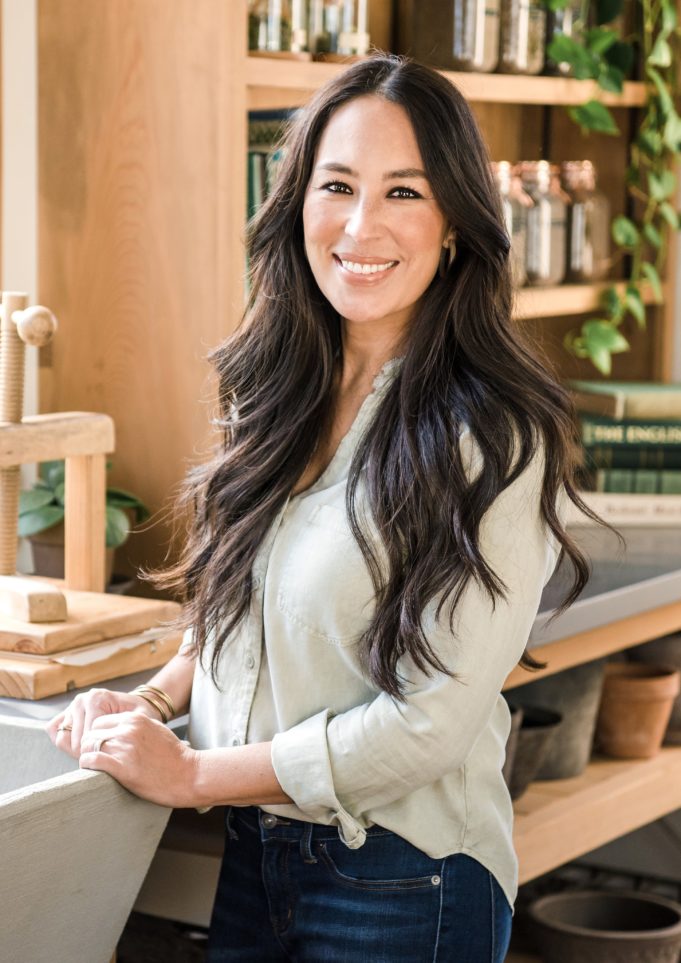 Joanna Gaines Net Worth 2024 - Atlanta Celebrity News