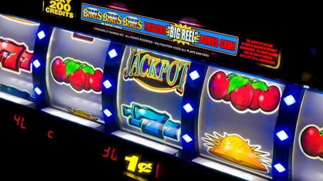 how to trigger jackpot online slots